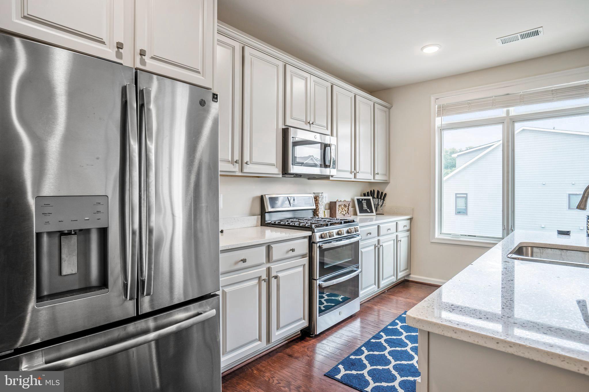 LOFTS AT VILLAGE WALK - Residential Lease