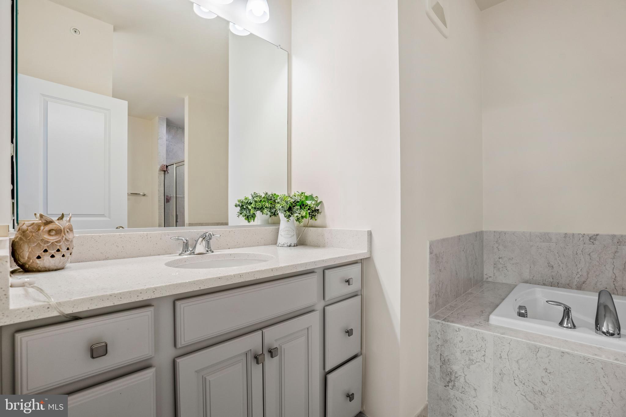 LOFTS AT VILLAGE WALK - Residential Lease