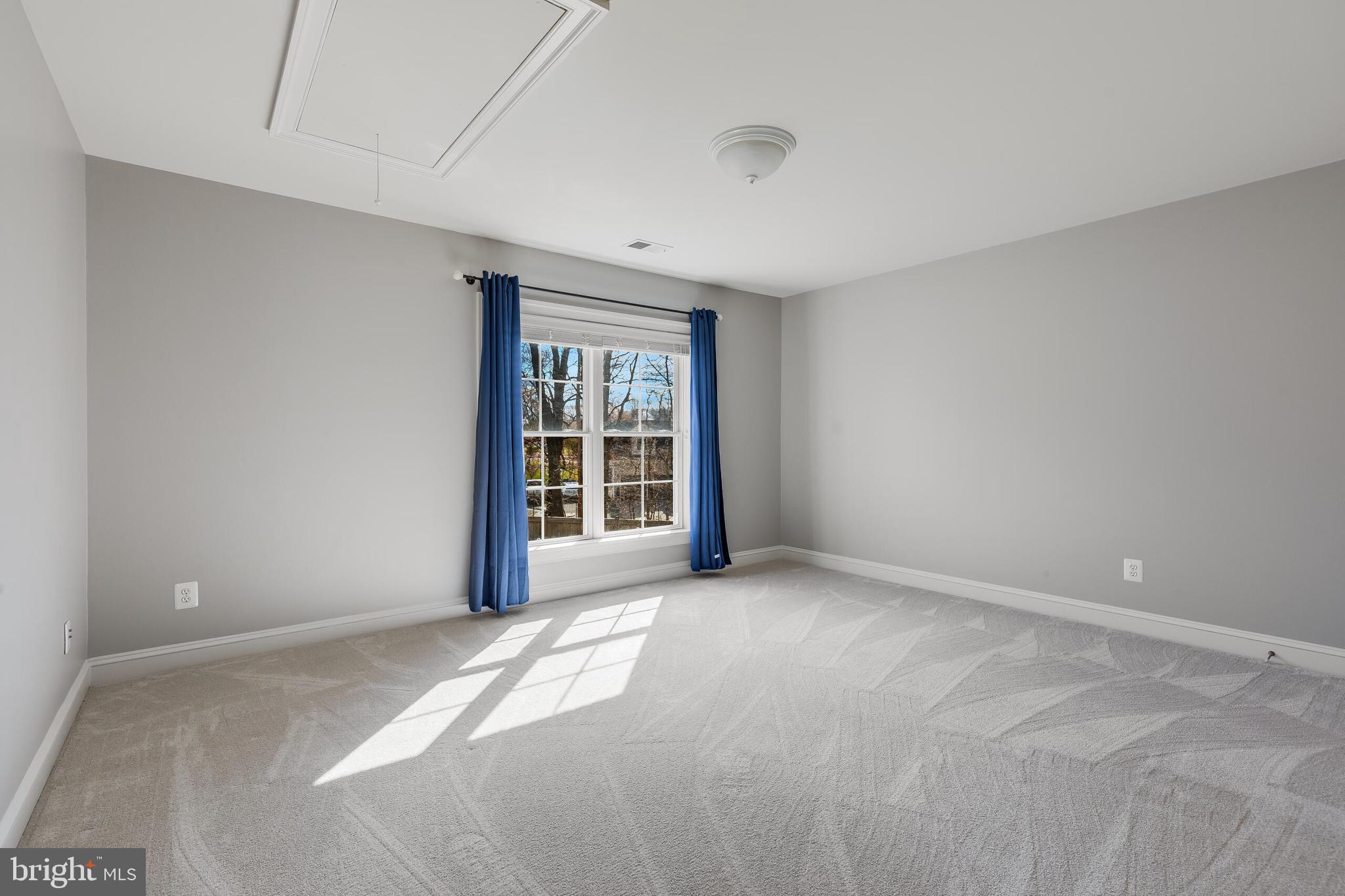 WESTVALE WOODS - Residential