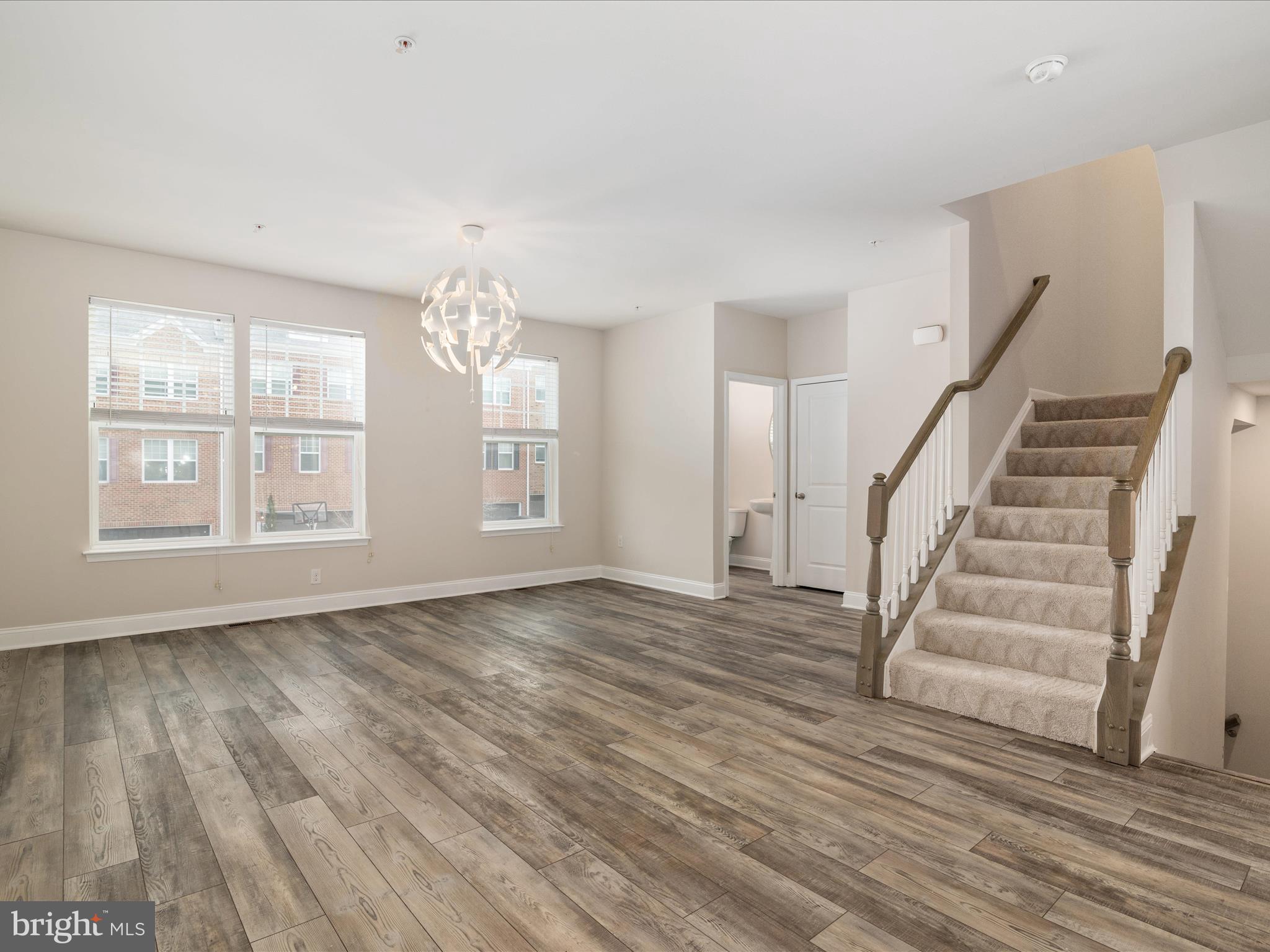 15121 HOGSHEAD WAY