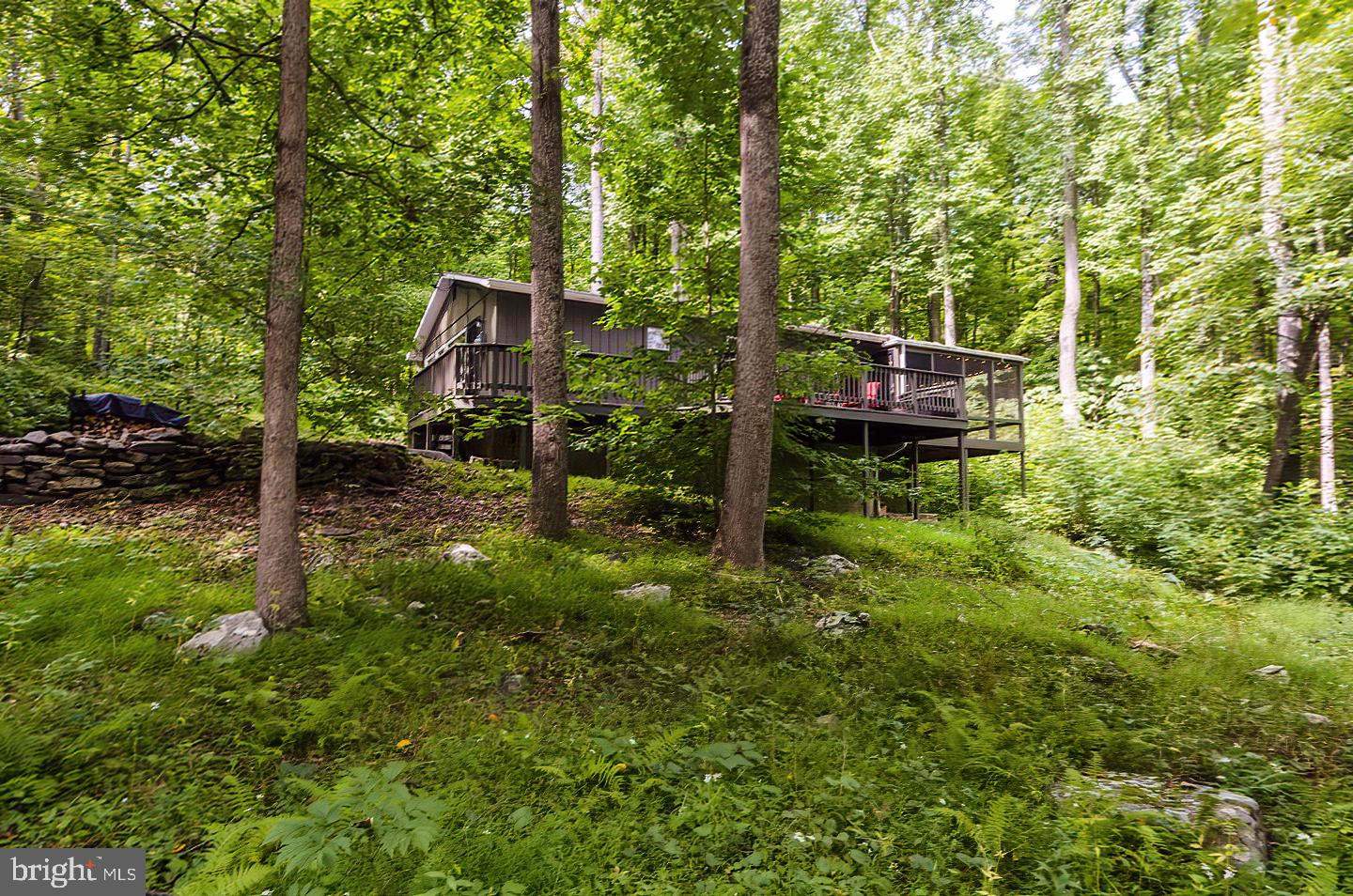 HAPPY VALLEY RETREAT - Residential