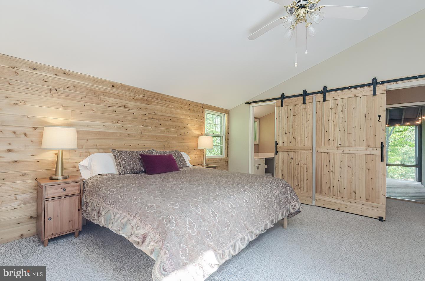 HAPPY VALLEY RETREAT - Residential