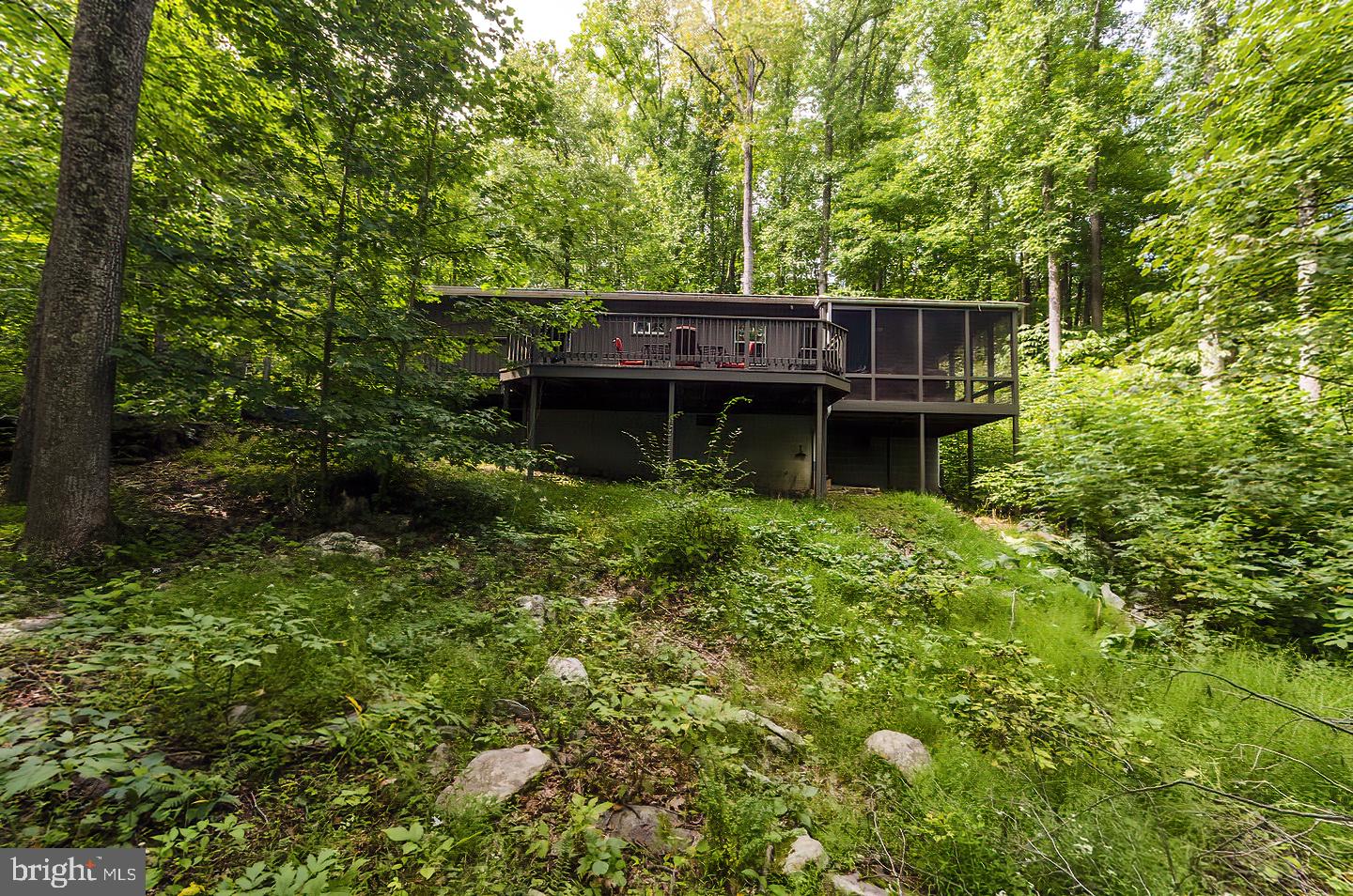 HAPPY VALLEY RETREAT - Residential