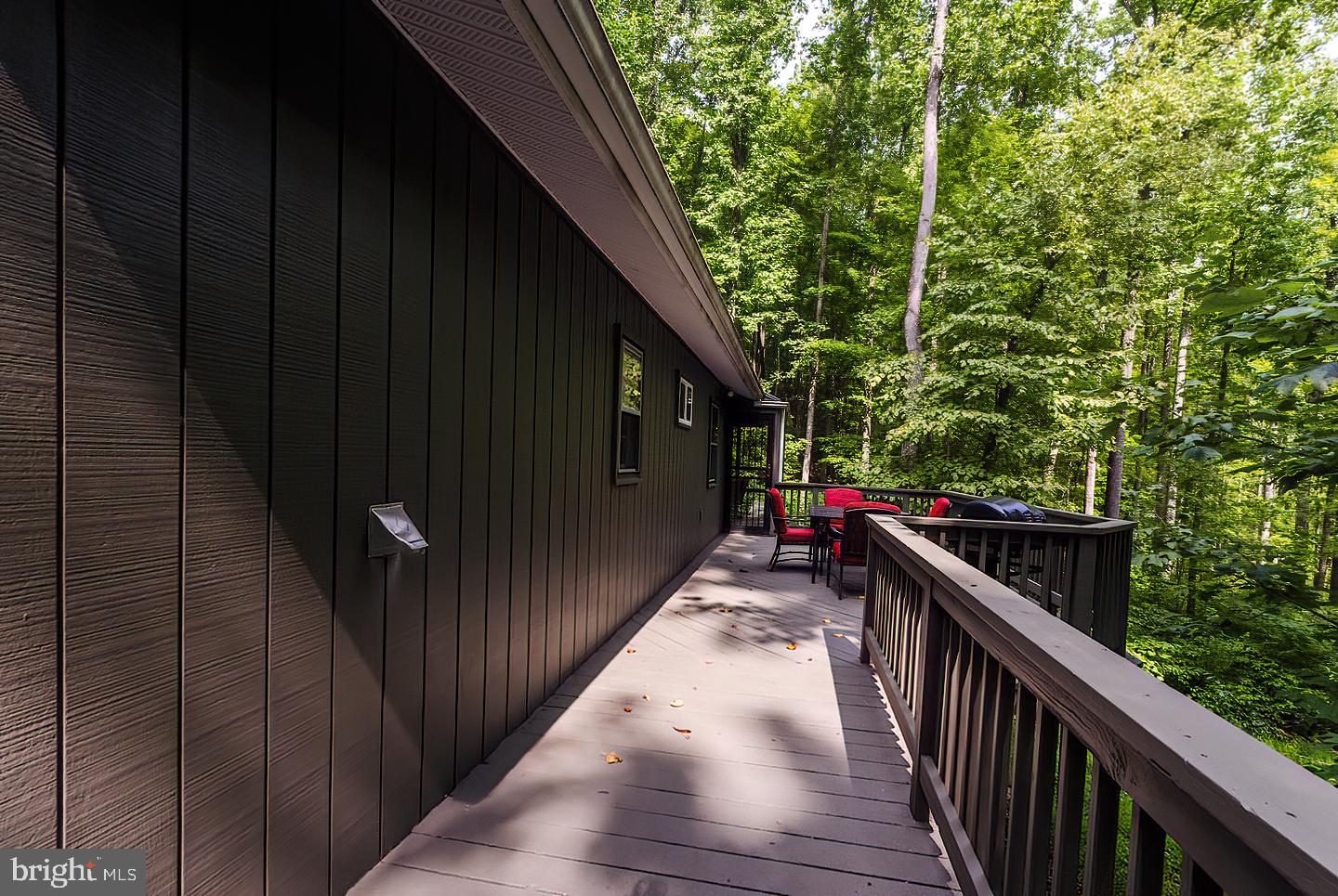 HAPPY VALLEY RETREAT - Residential