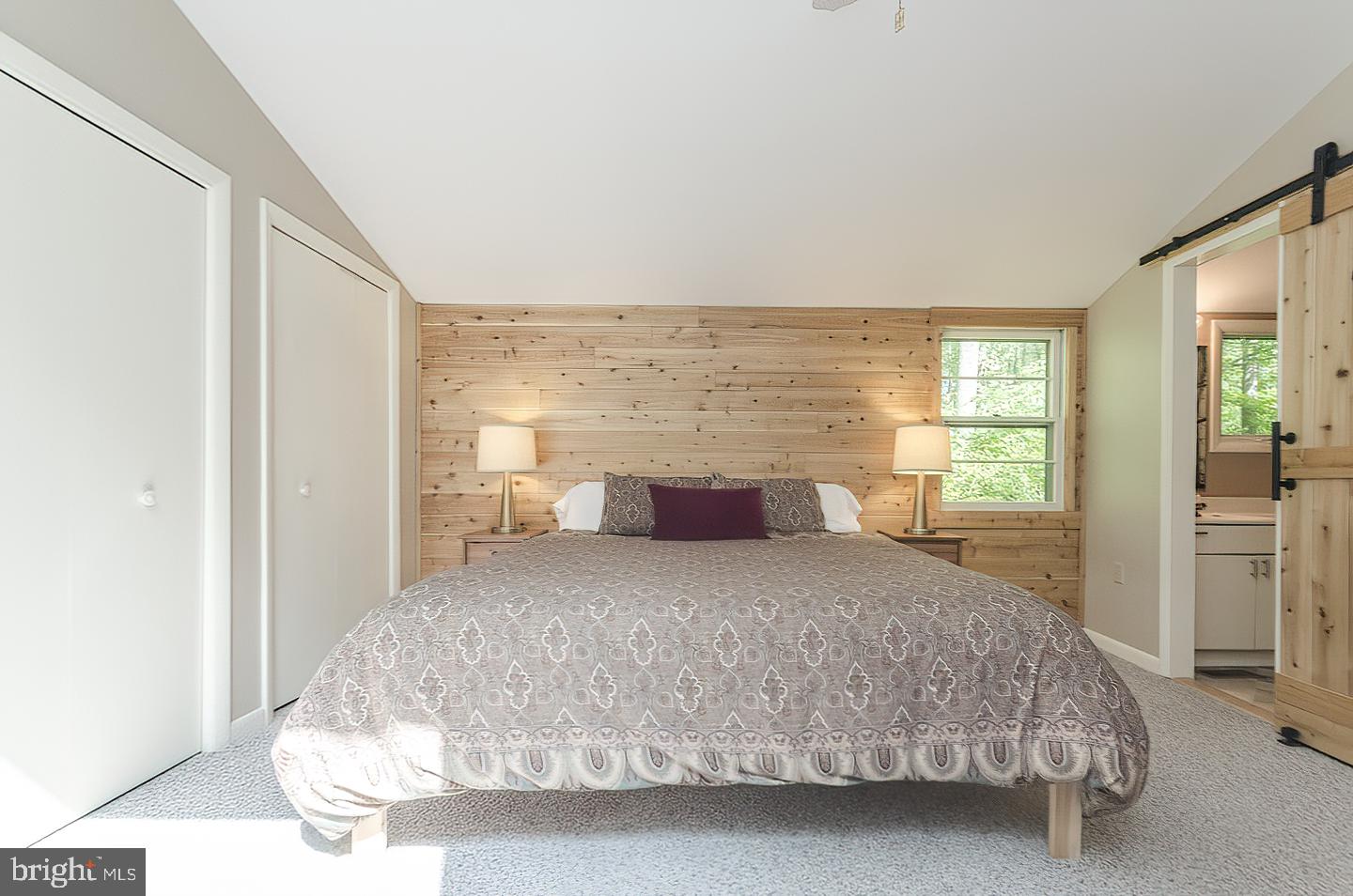 HAPPY VALLEY RETREAT - Residential