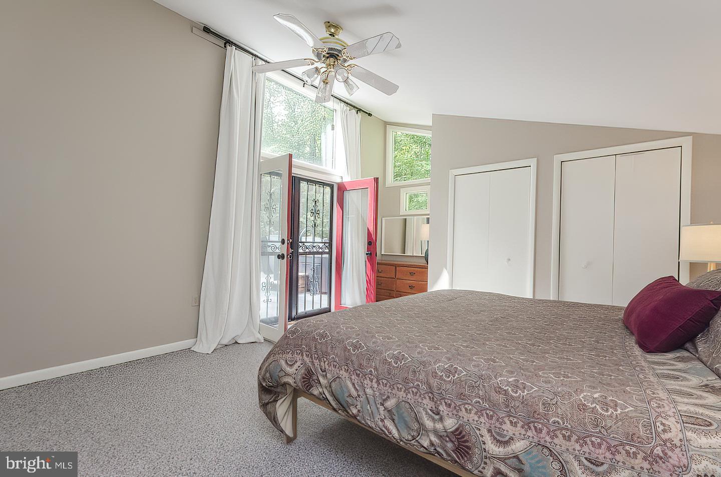 HAPPY VALLEY RETREAT - Residential