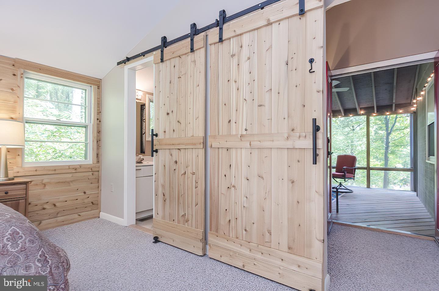 HAPPY VALLEY RETREAT - Residential