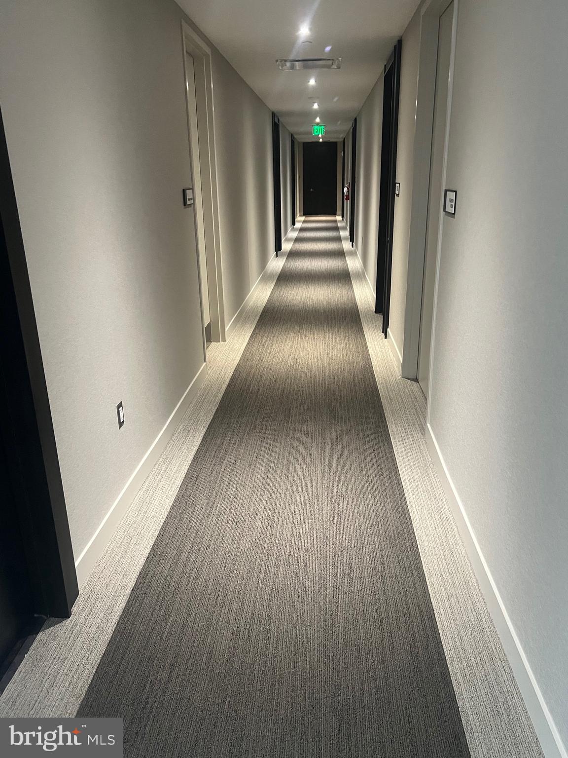 THE VERSE CONDO - Residential Lease