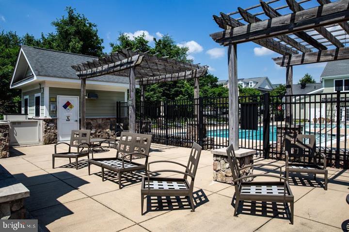 SHIPLEYS GRANT - Residential Lease