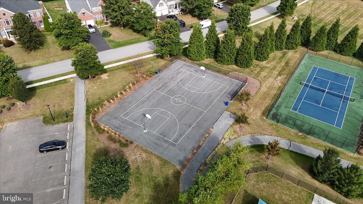 WESTFIELDS - Residential Lease