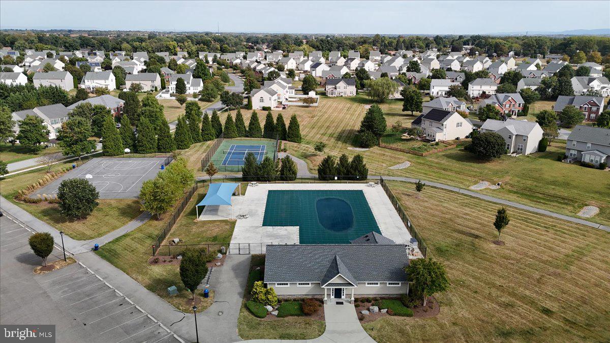 WESTFIELDS - Residential Lease