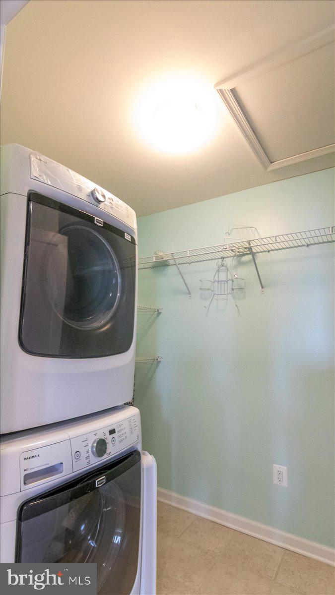 WESTFIELDS - Residential Lease