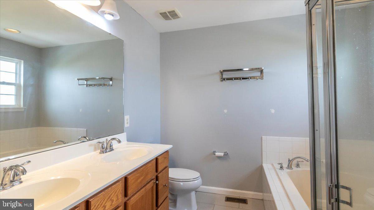 WESTFIELDS - Residential Lease