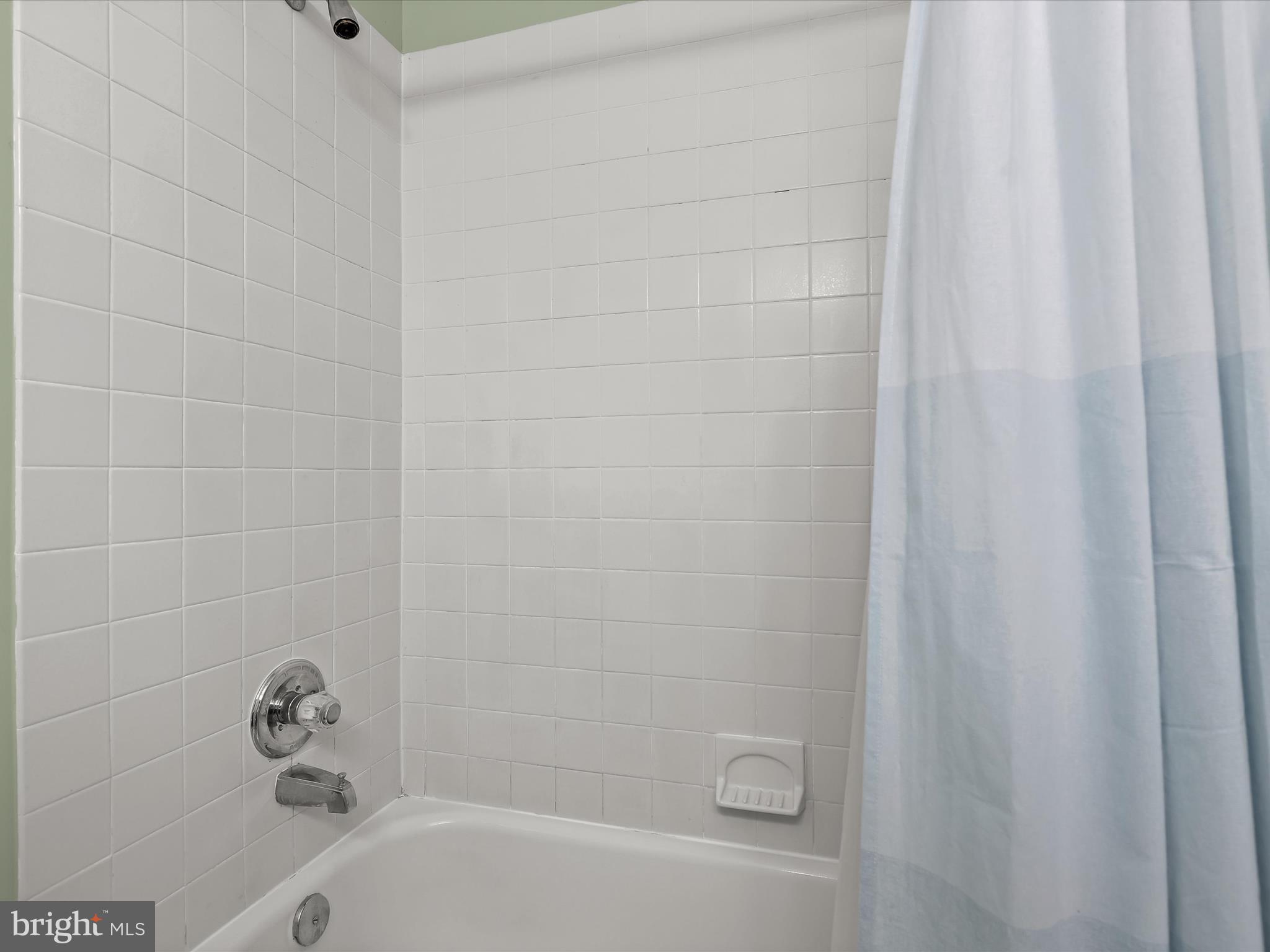 COOL SPRING MEADOWS - Residential