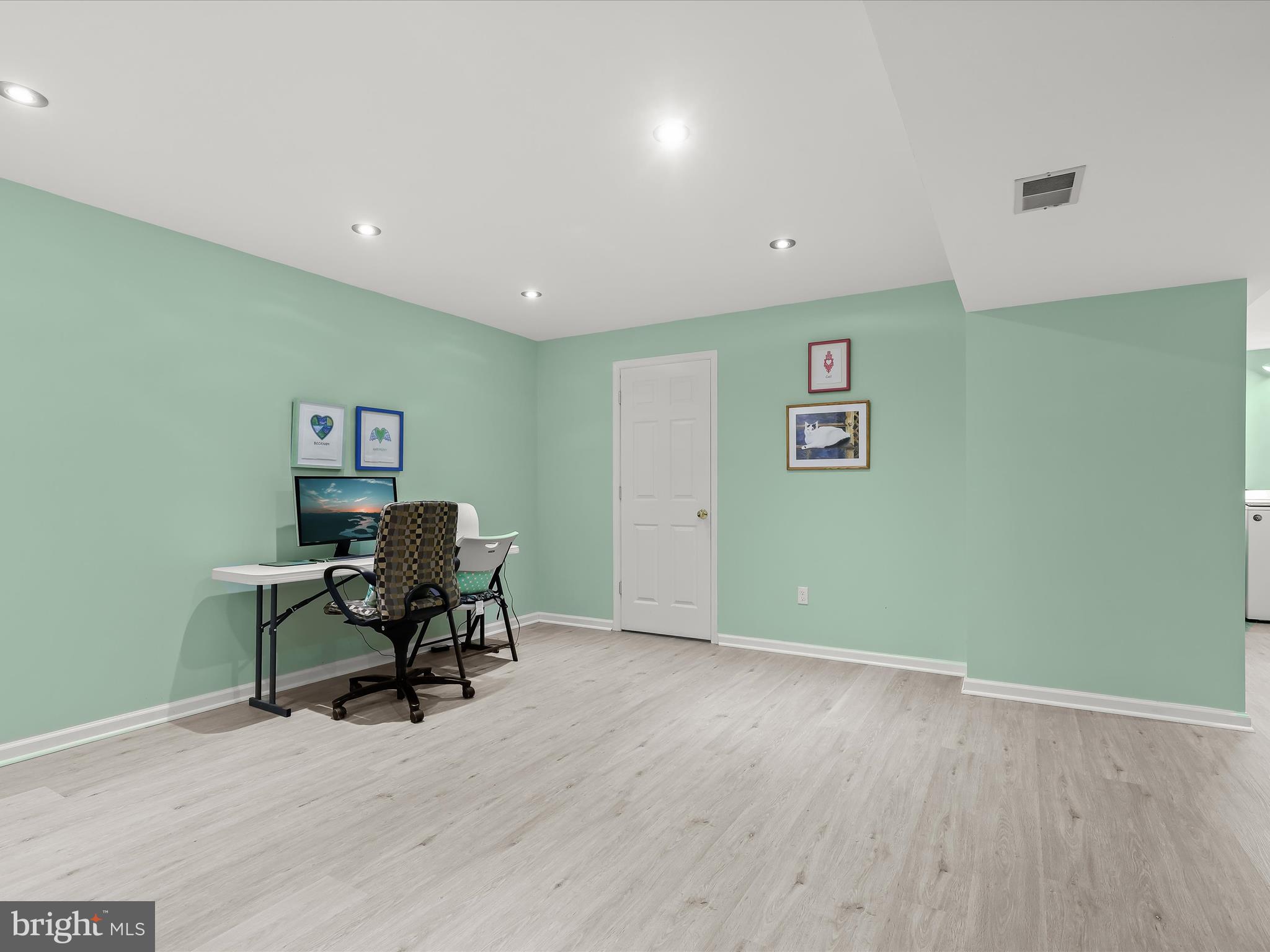 COOL SPRING MEADOWS - Residential