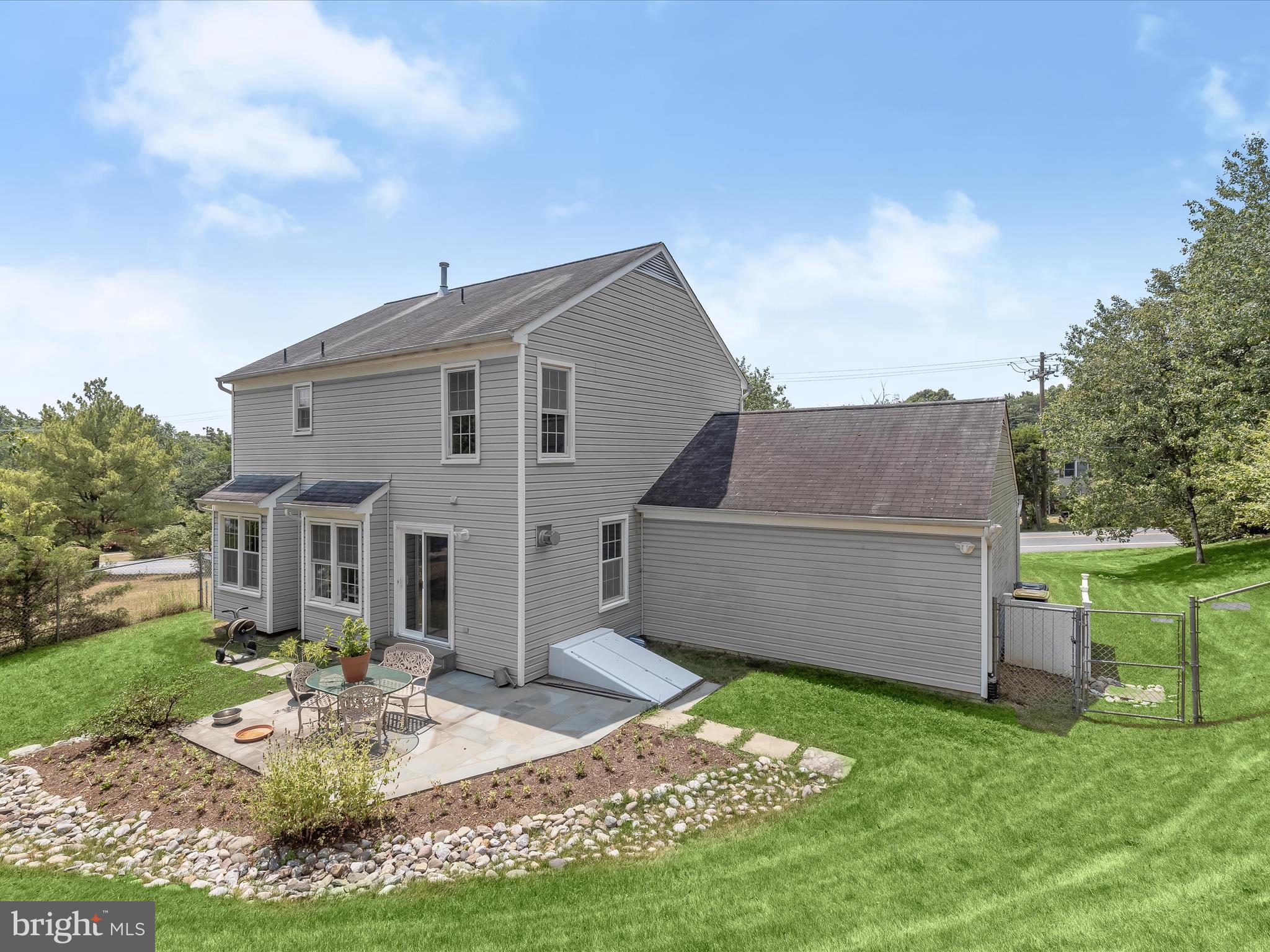 COOL SPRING MEADOWS - Residential