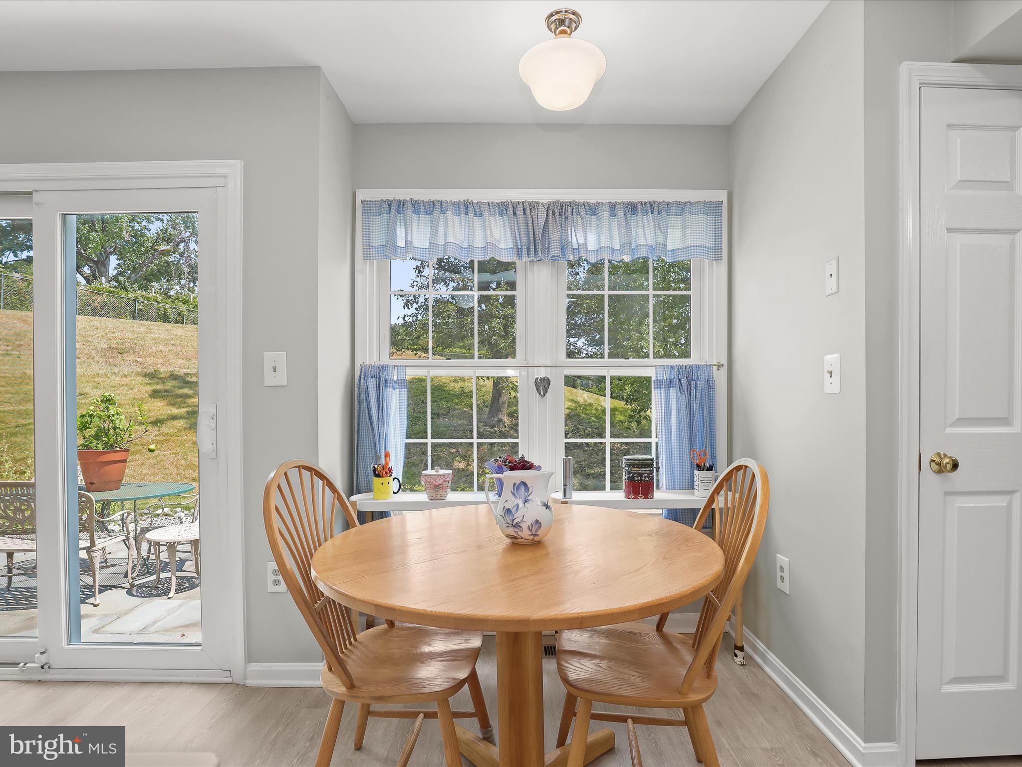 COOL SPRING MEADOWS - Residential