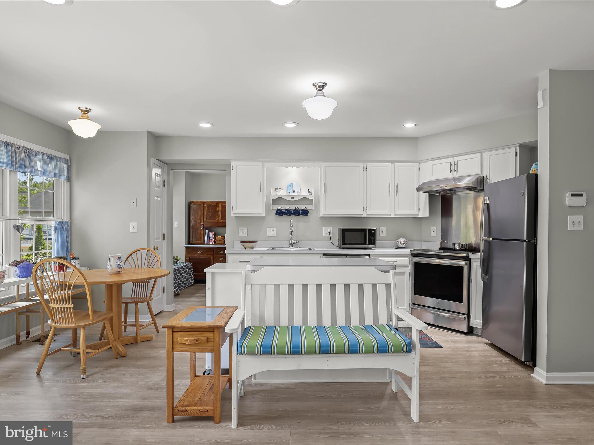 COOL SPRING MEADOWS - Residential