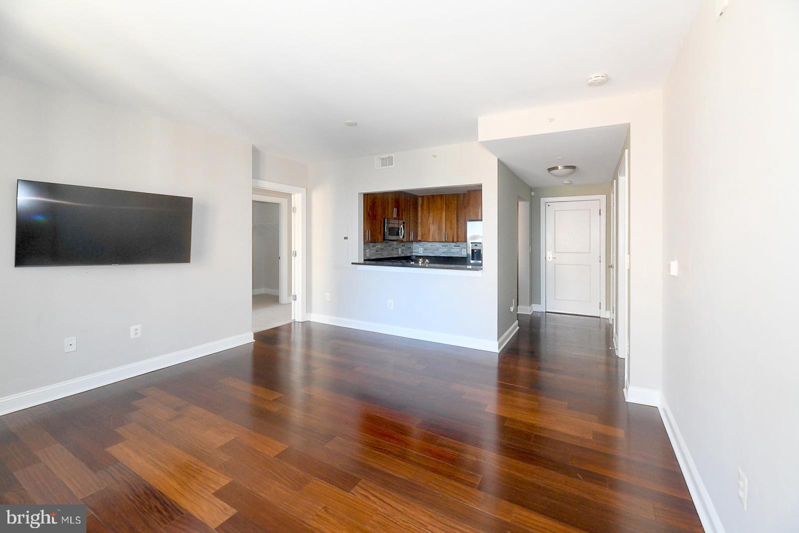 THE JAMIESON - Residential