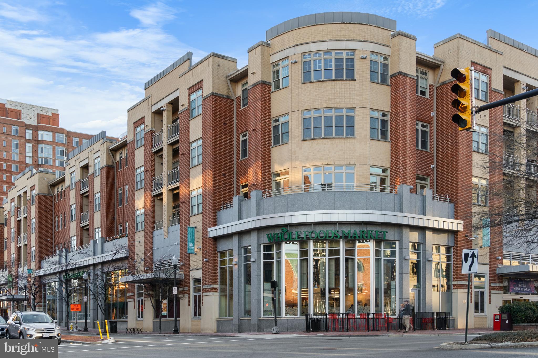 THE JAMIESON - Residential