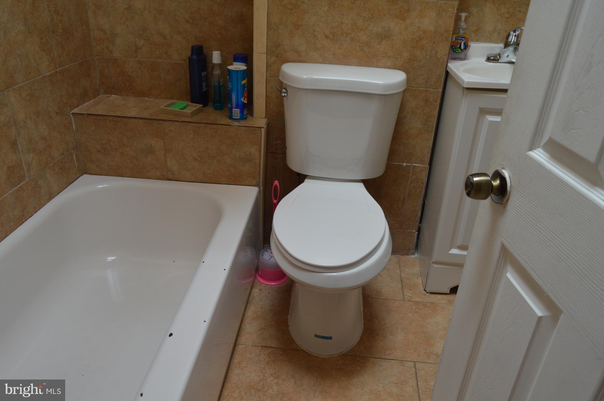 EAST BALTIMORE MIDWAY - Residential