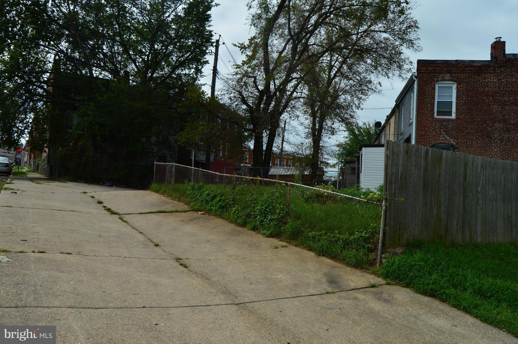 EAST BALTIMORE MIDWAY - Residential