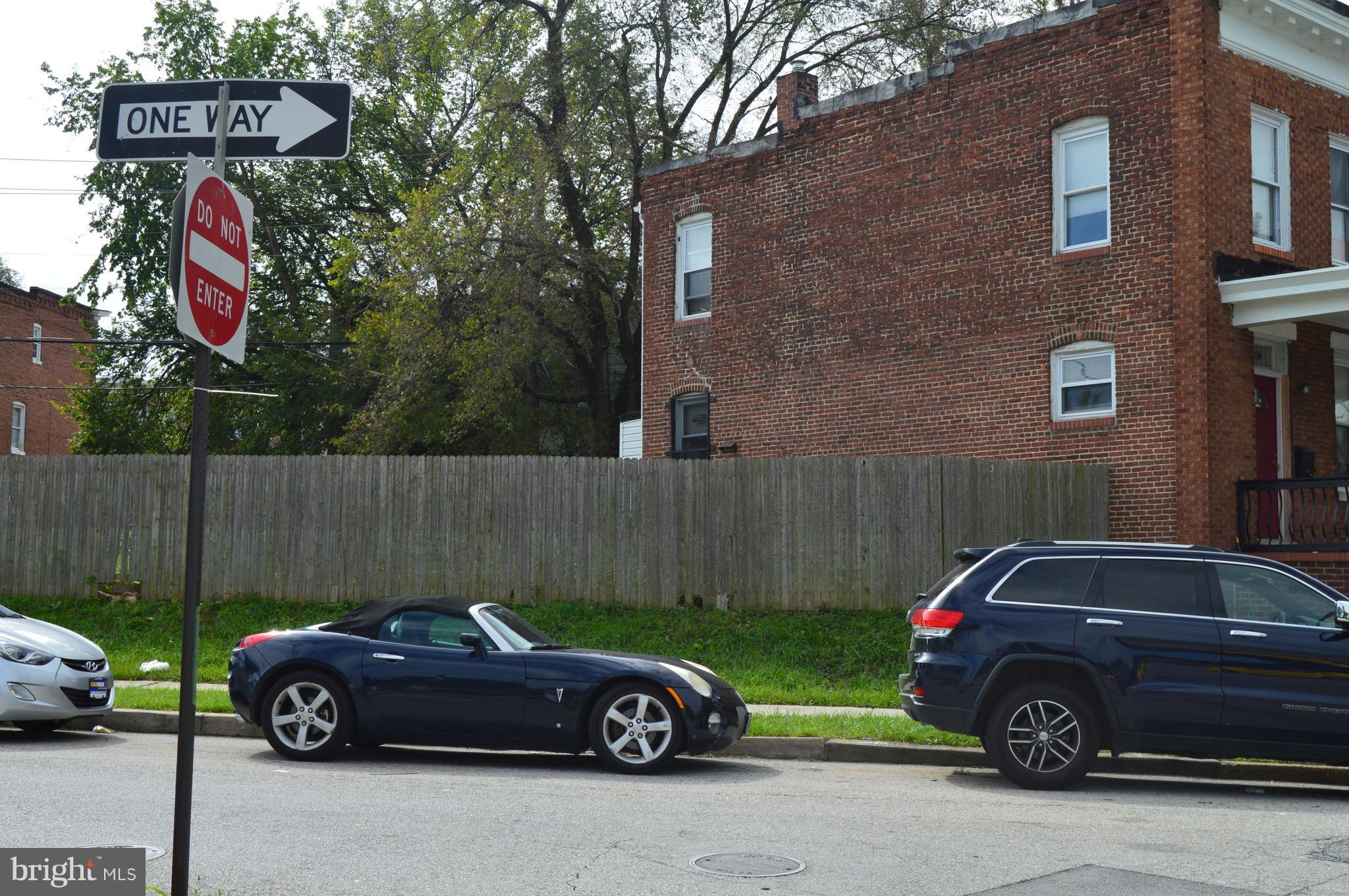 EAST BALTIMORE MIDWAY - Residential