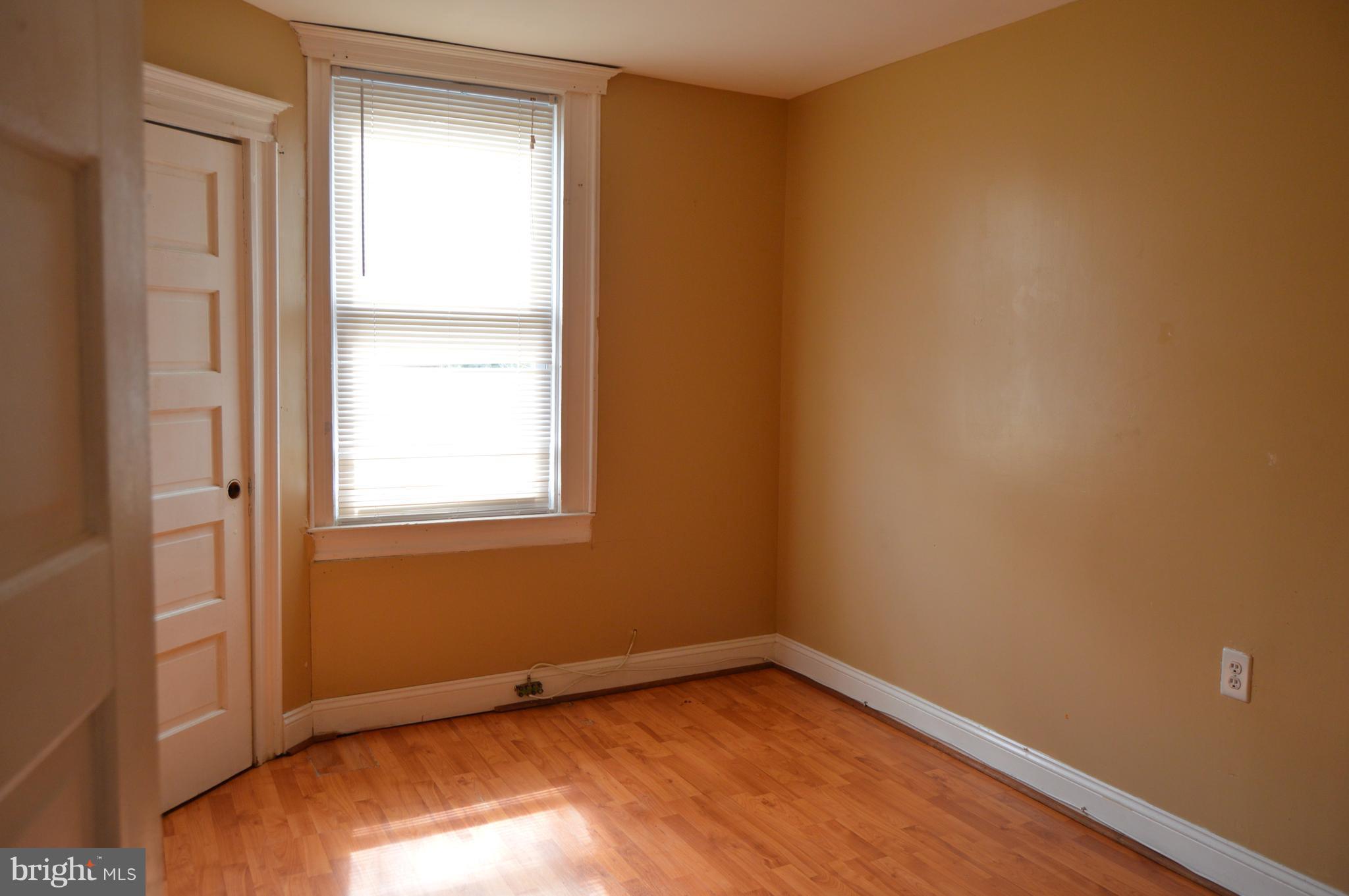 EAST BALTIMORE MIDWAY - Residential