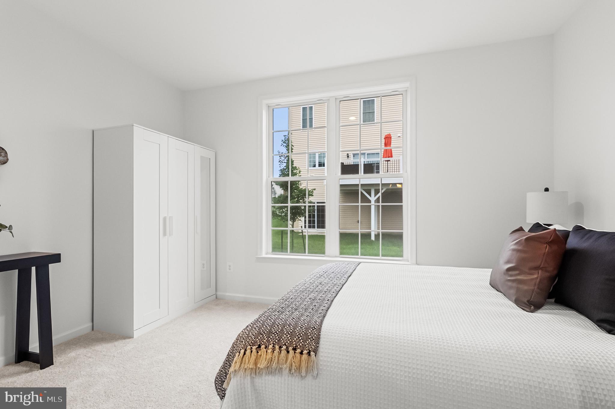 MARLBORO RIDGE - Residential