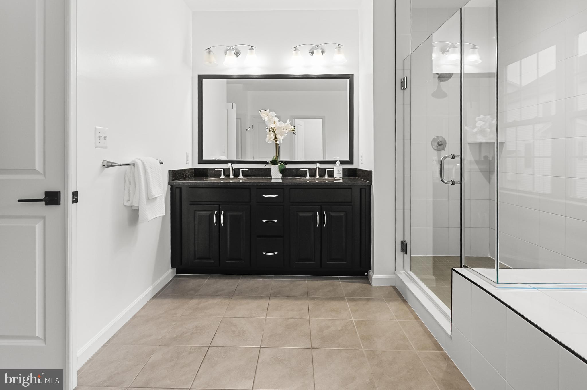 MARLBORO RIDGE - Residential