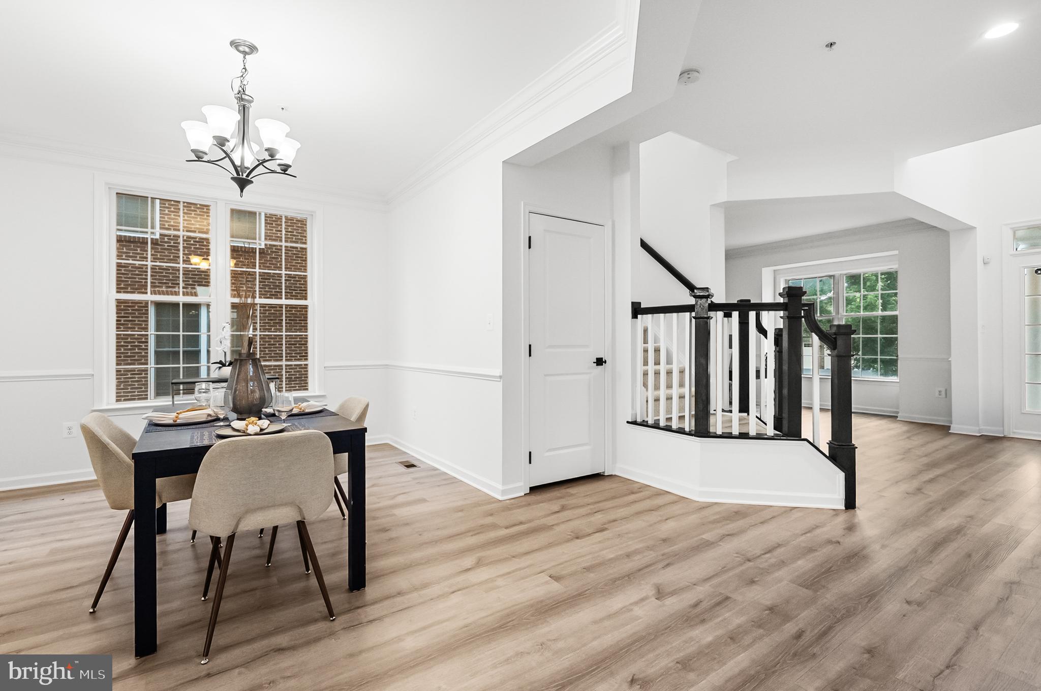 MARLBORO RIDGE - Residential