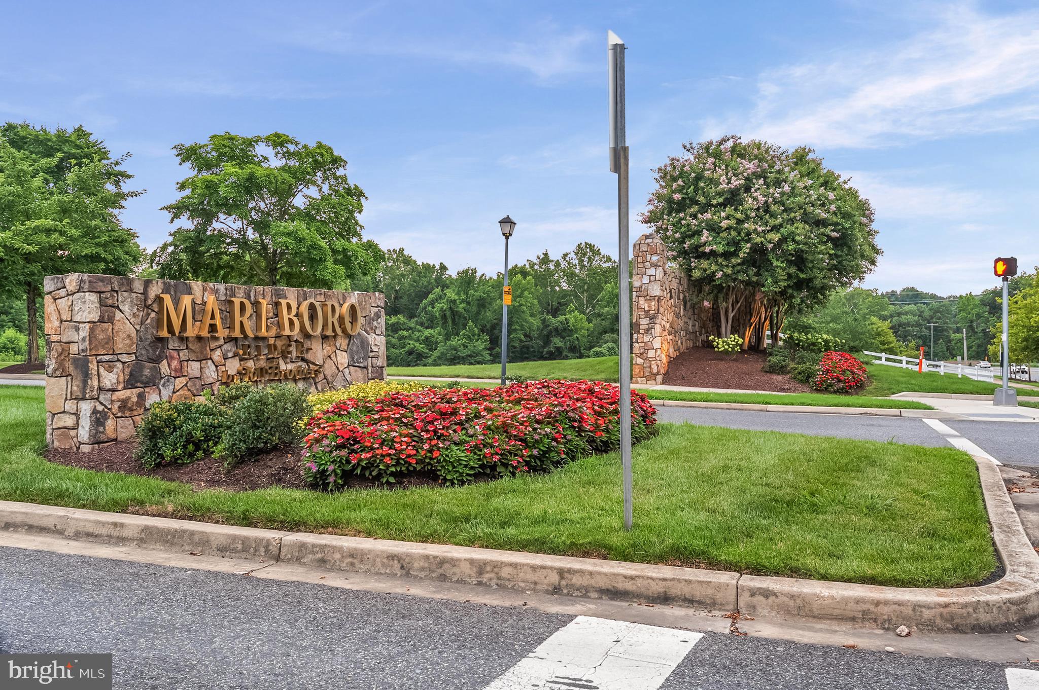 MARLBORO RIDGE - Residential