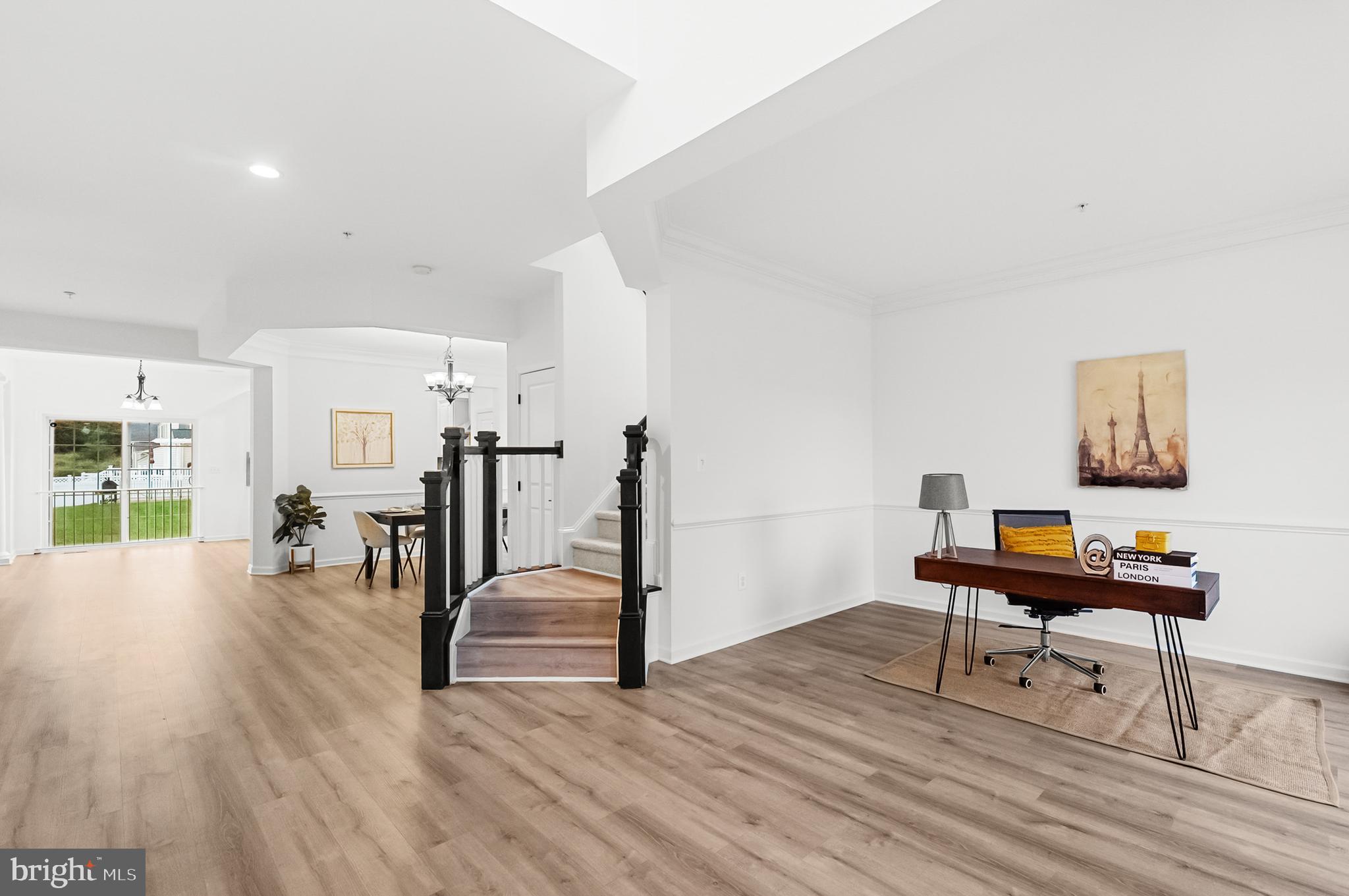 MARLBORO RIDGE - Residential