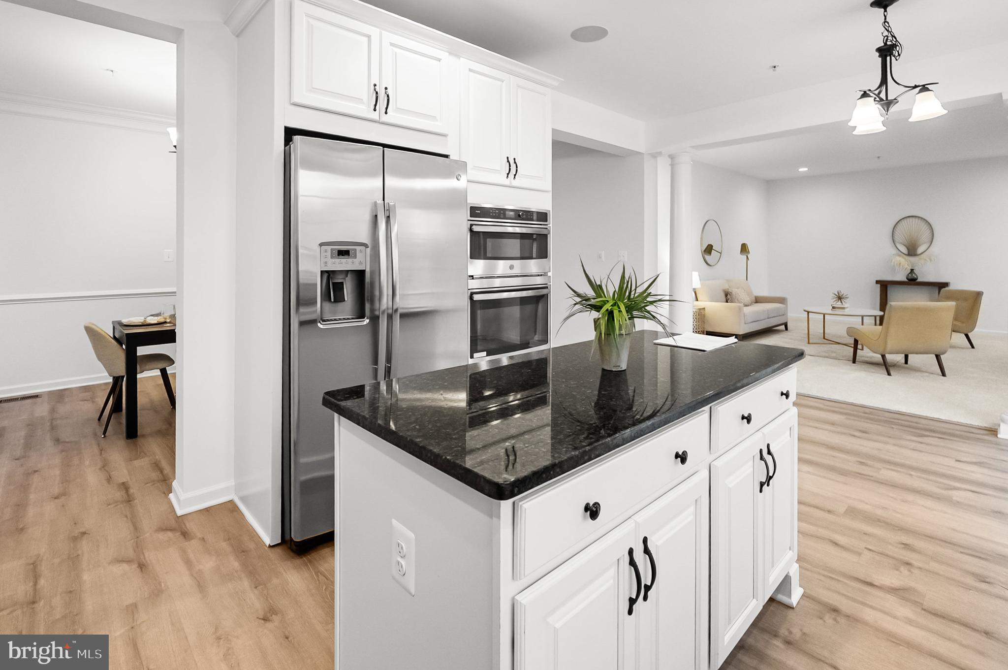 MARLBORO RIDGE - Residential