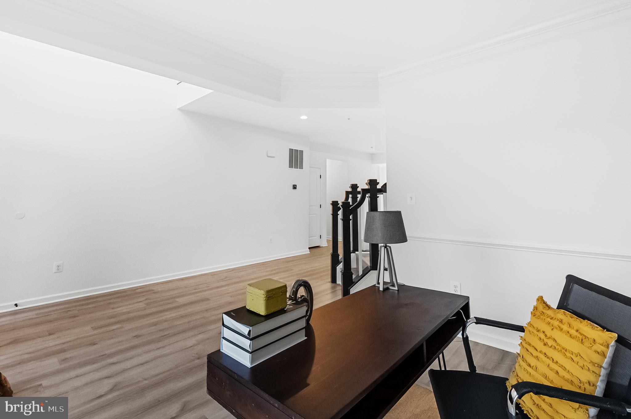 MARLBORO RIDGE - Residential