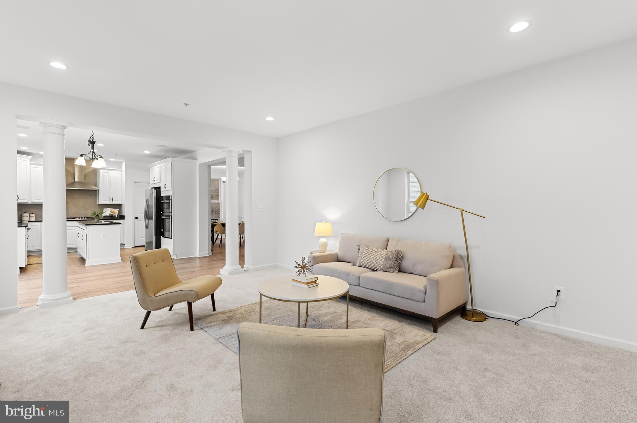 MARLBORO RIDGE - Residential