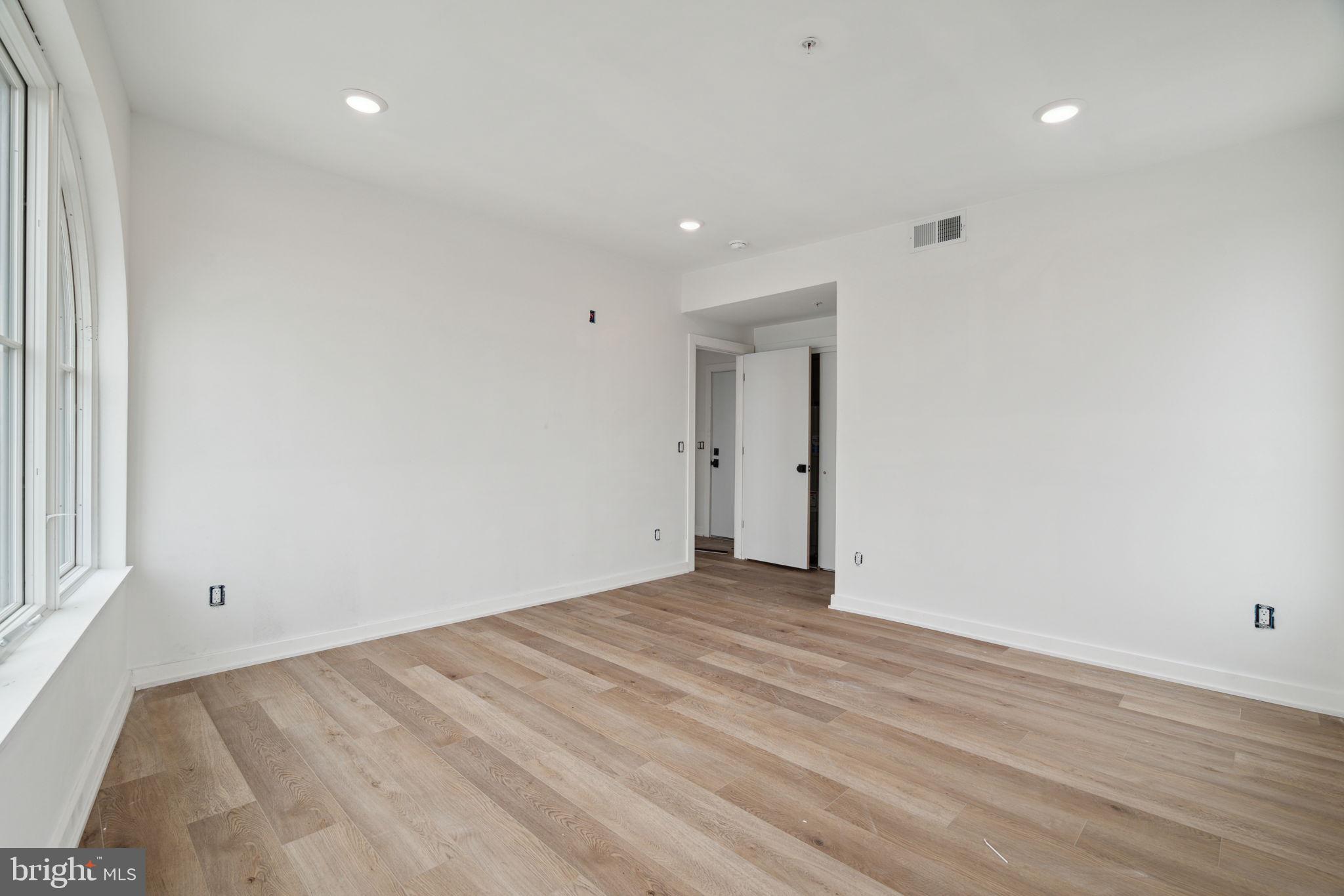 FISHTOWN - Residential Lease