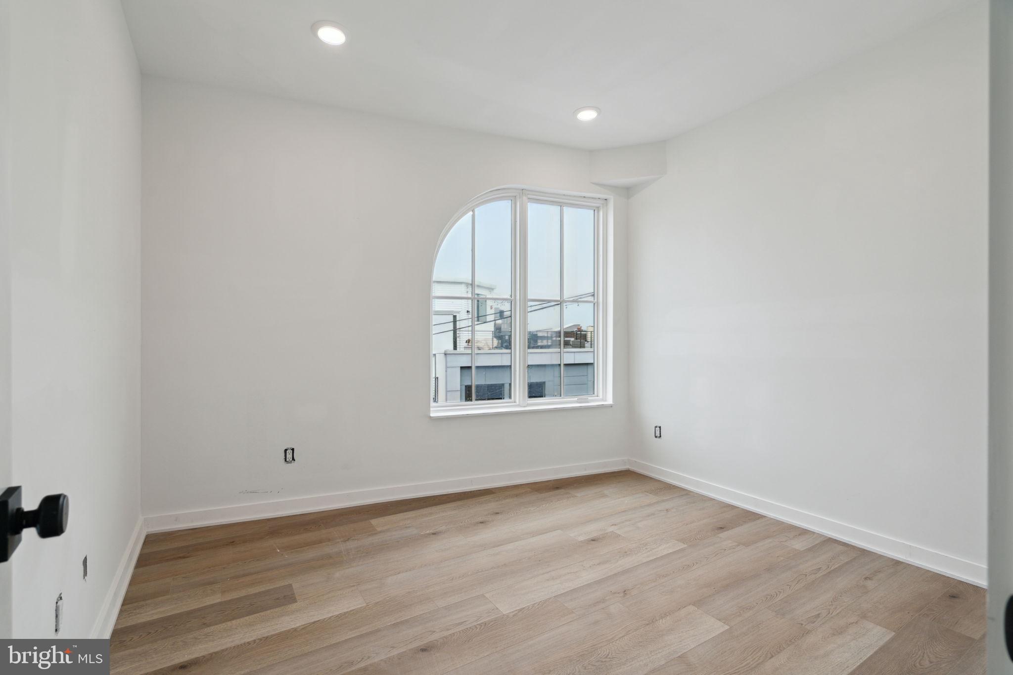 FISHTOWN - Residential Lease