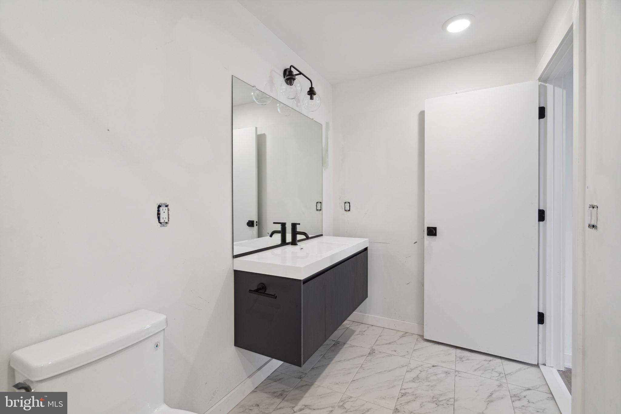 FISHTOWN - Residential Lease