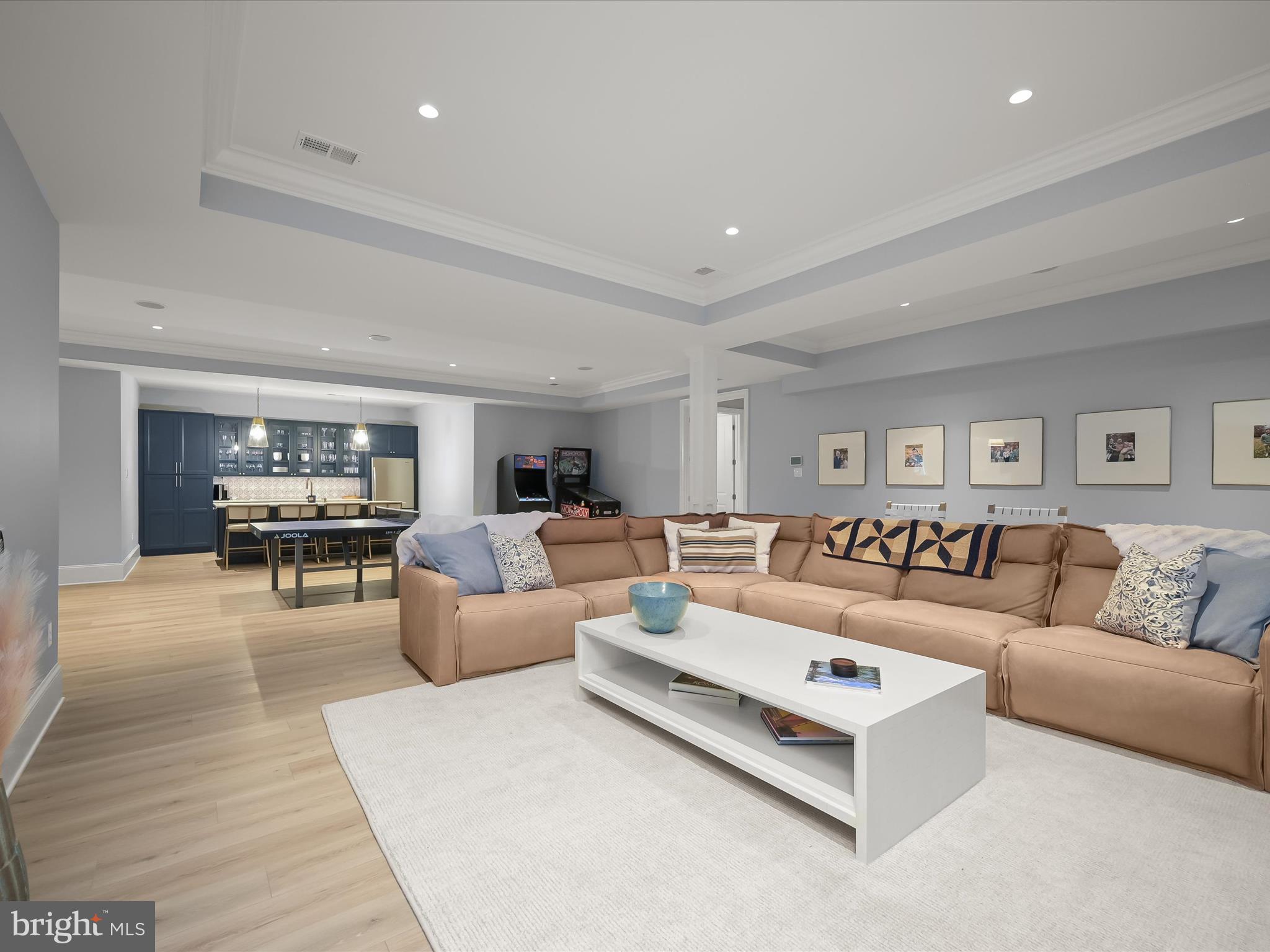 RIVERWOOD - Residential