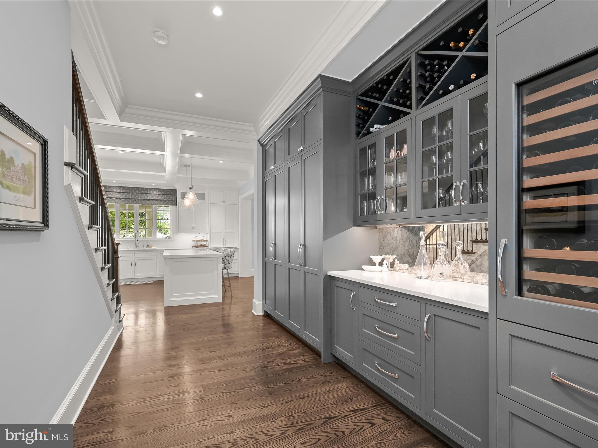 RIVERWOOD - Residential