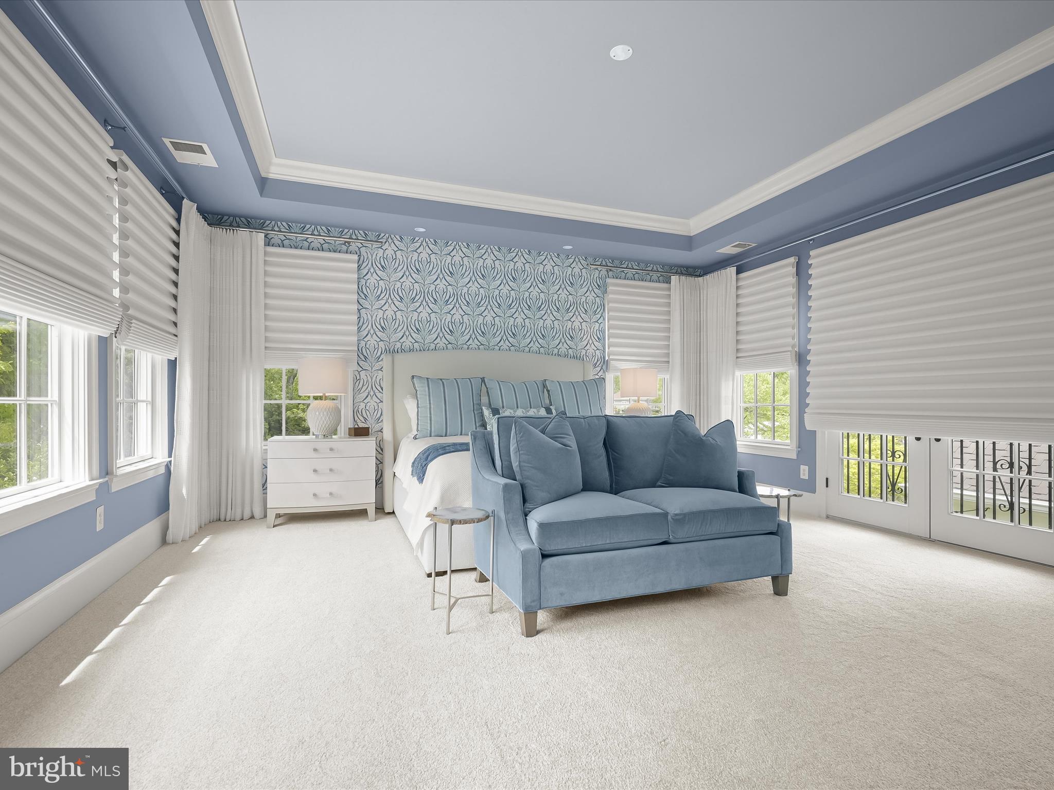 RIVERWOOD - Residential