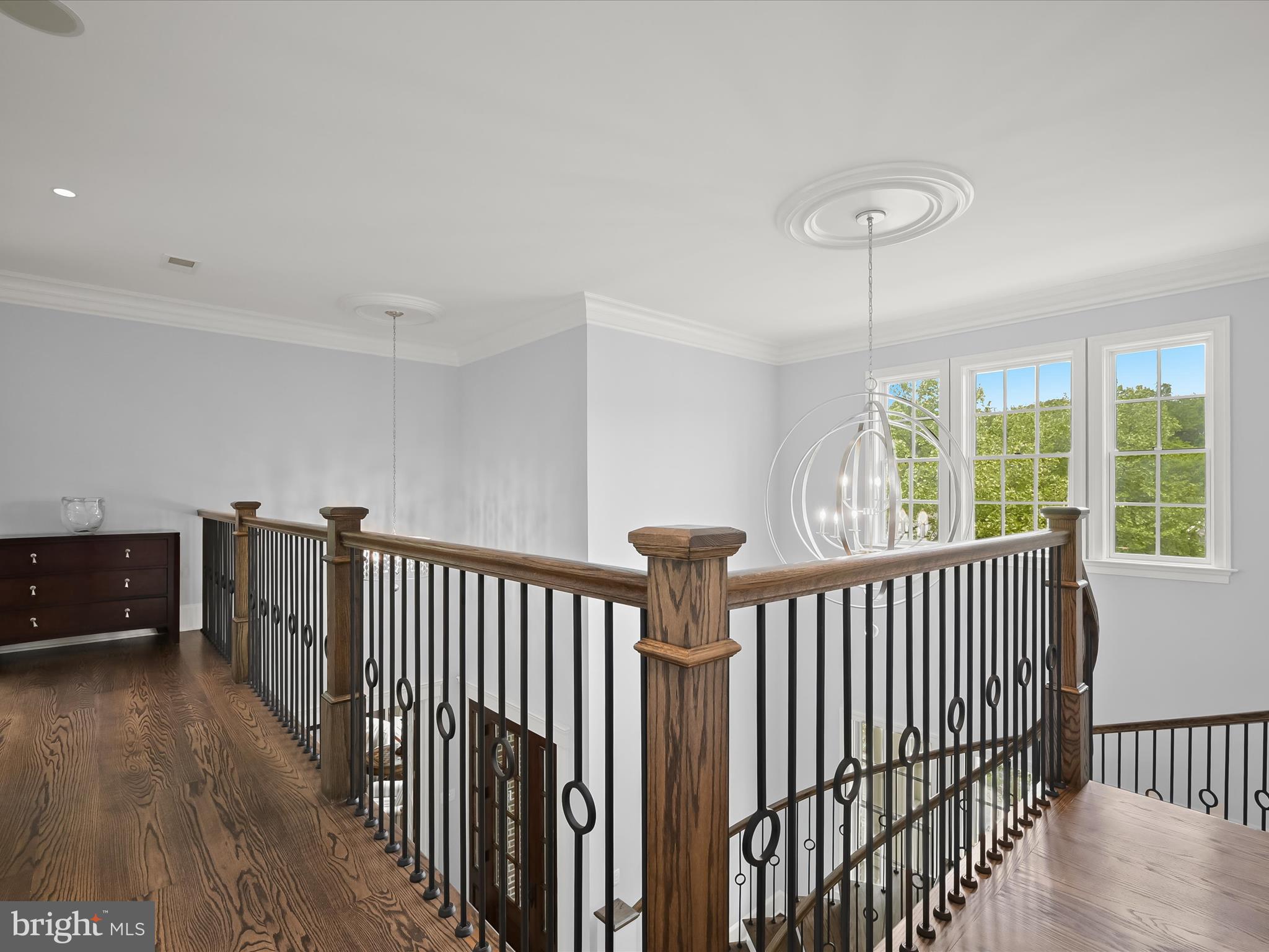 RIVERWOOD - Residential