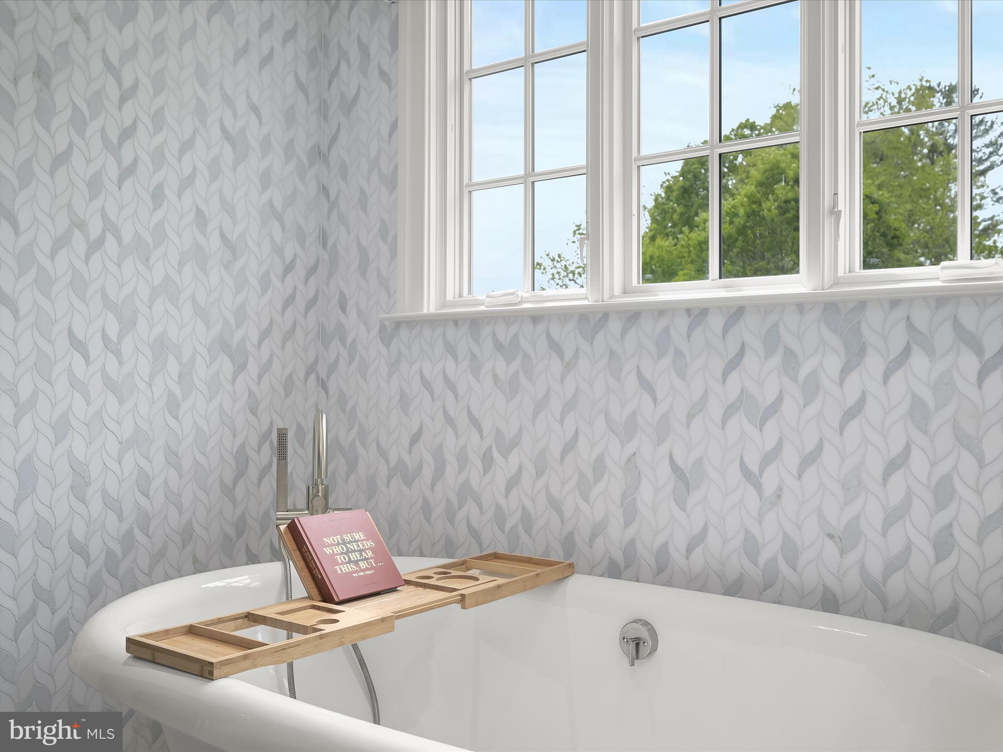 RIVERWOOD - Residential