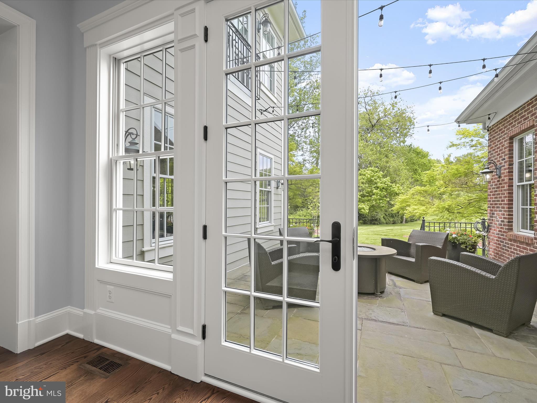 RIVERWOOD - Residential