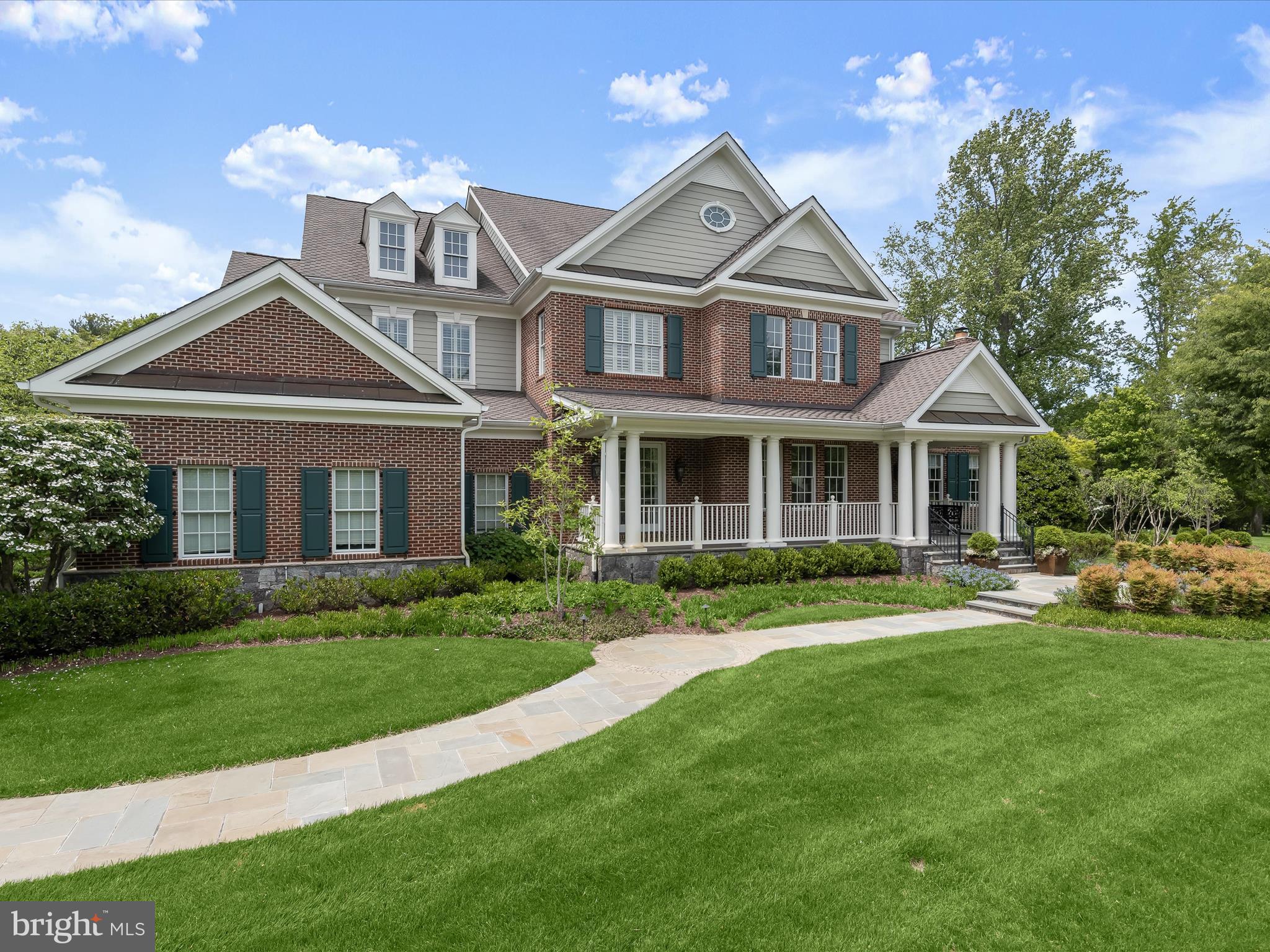11222 KINSALE COURT