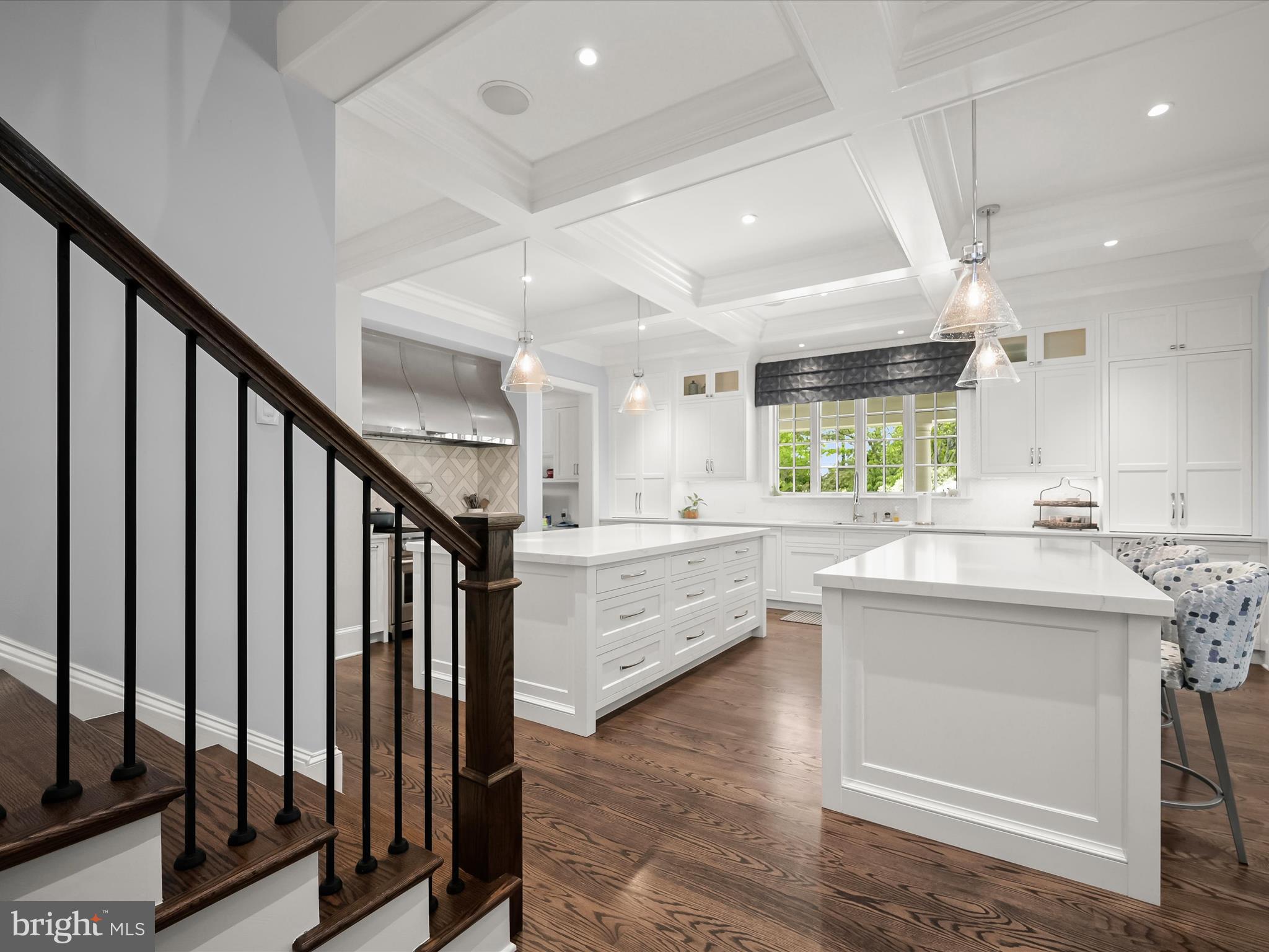 RIVERWOOD - Residential