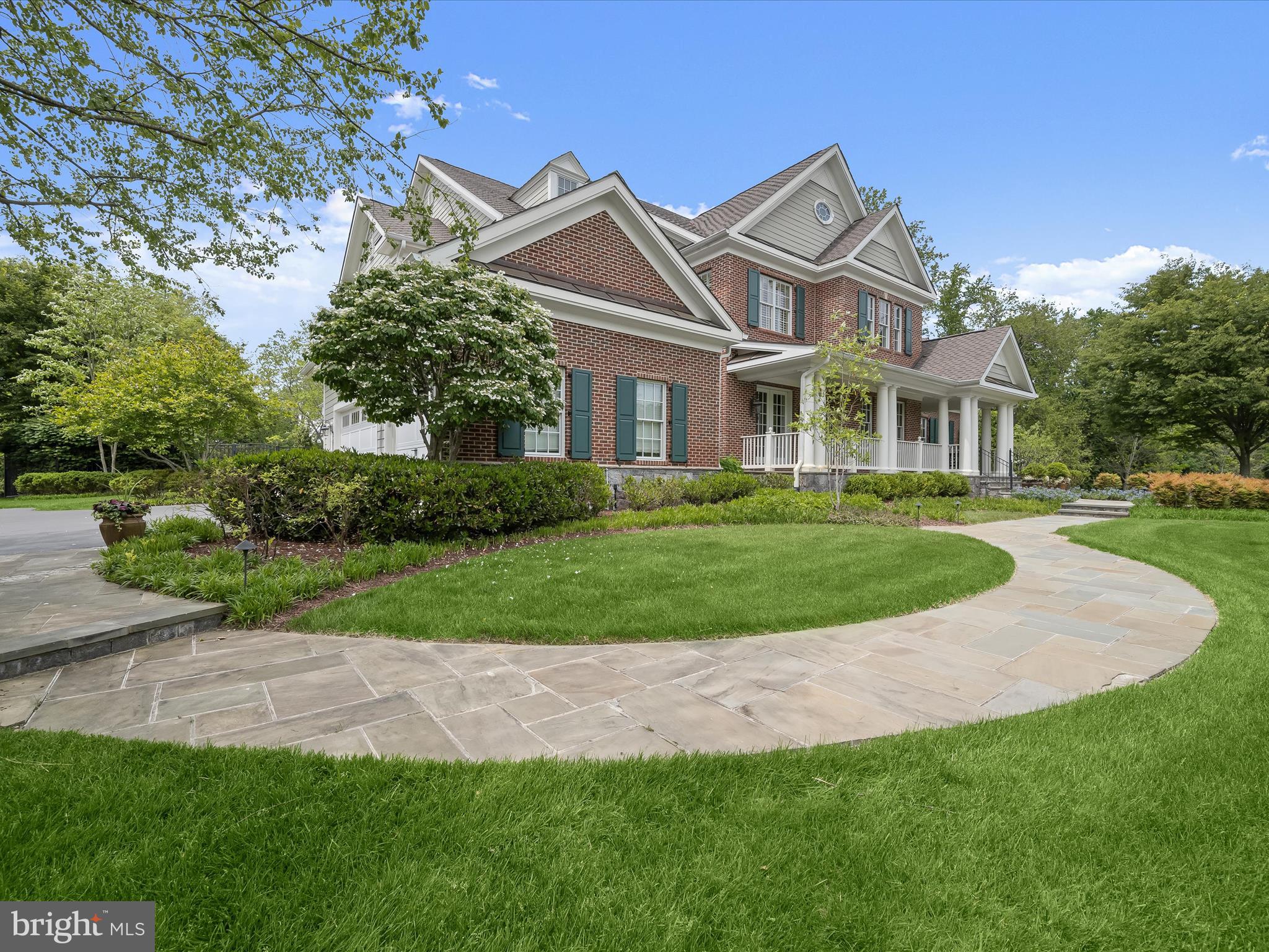 11222 KINSALE COURT