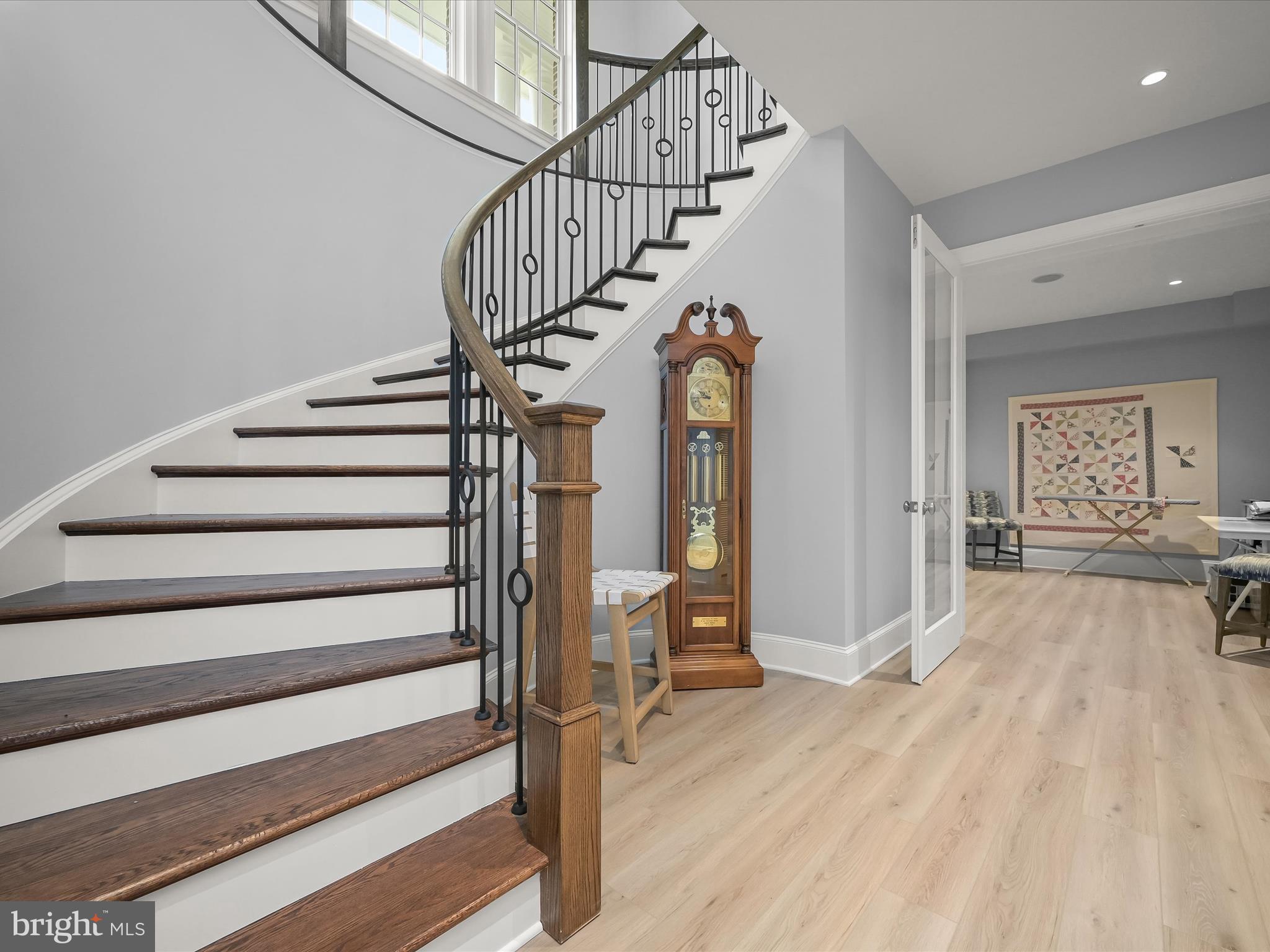 RIVERWOOD - Residential