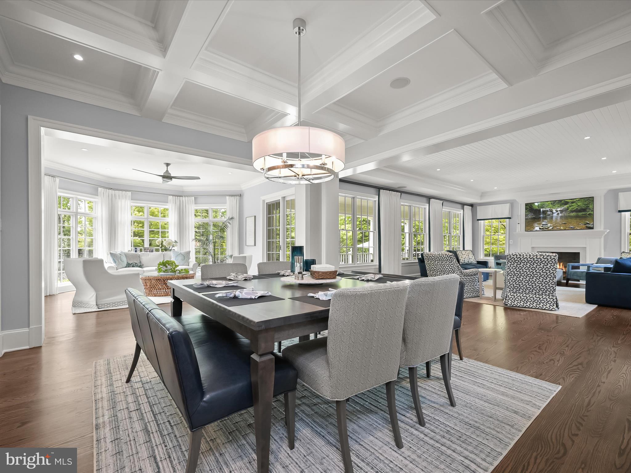 RIVERWOOD - Residential